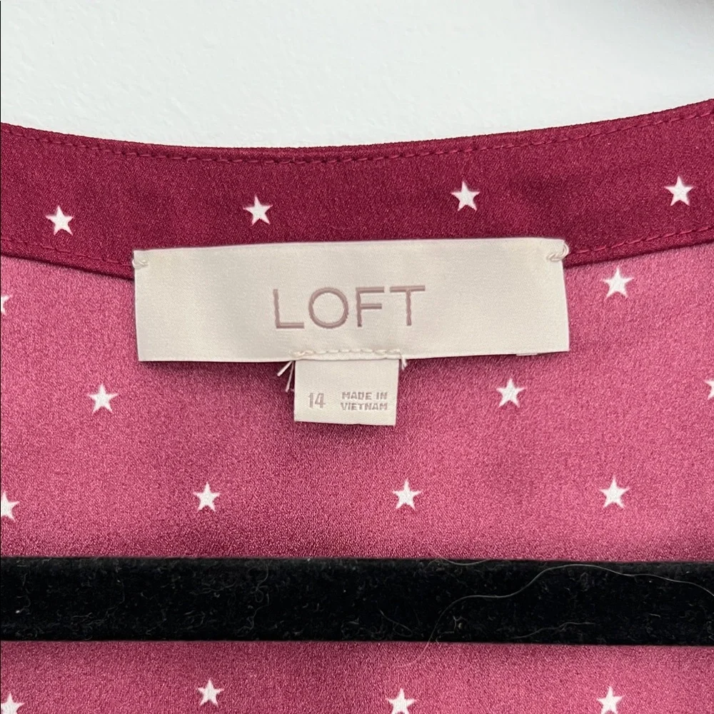 LOFT burgundy star print long sleeved wrap dress, size 14 - Picture 3 of 6